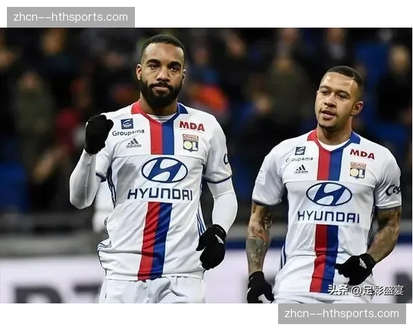 深度复盘:马赛防线崩盘,0-3不敌朗斯暴露诸多漏洞 深度复盘:马赛防线崩盘,0-3不敌朗斯暴露诸多漏洞